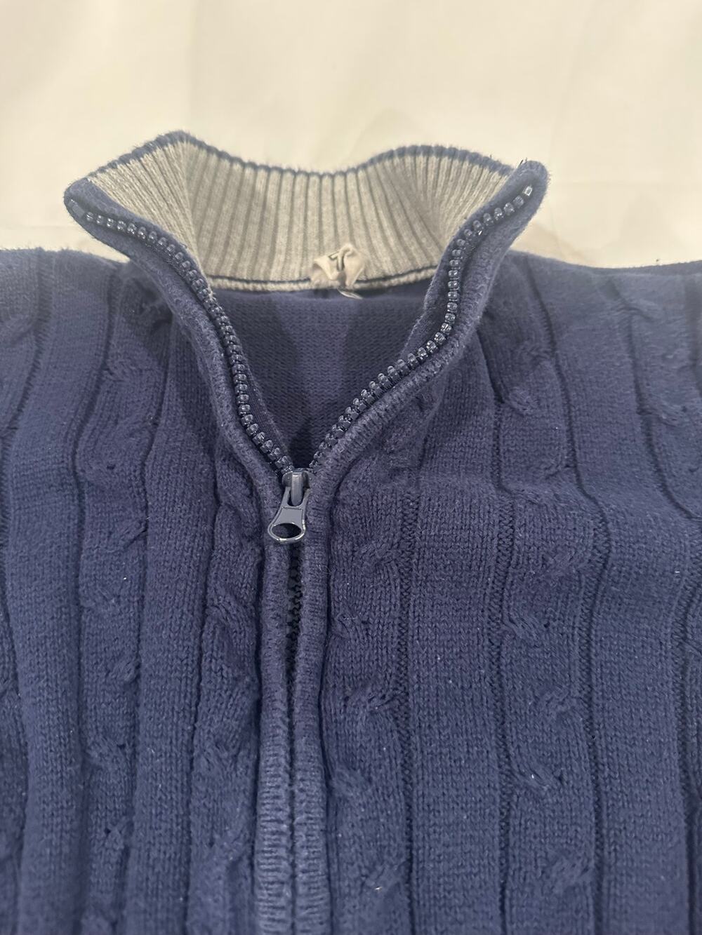 Kid nation boys size 7/8 long sleeve sweater
